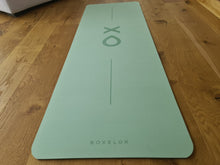 Lade das Bild in den Galerie-Viewer, MAGIC MAT